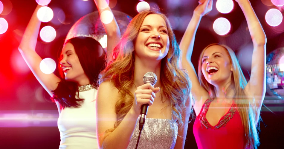 Best Karaoke Nights in Mumbai for Music Lovers
