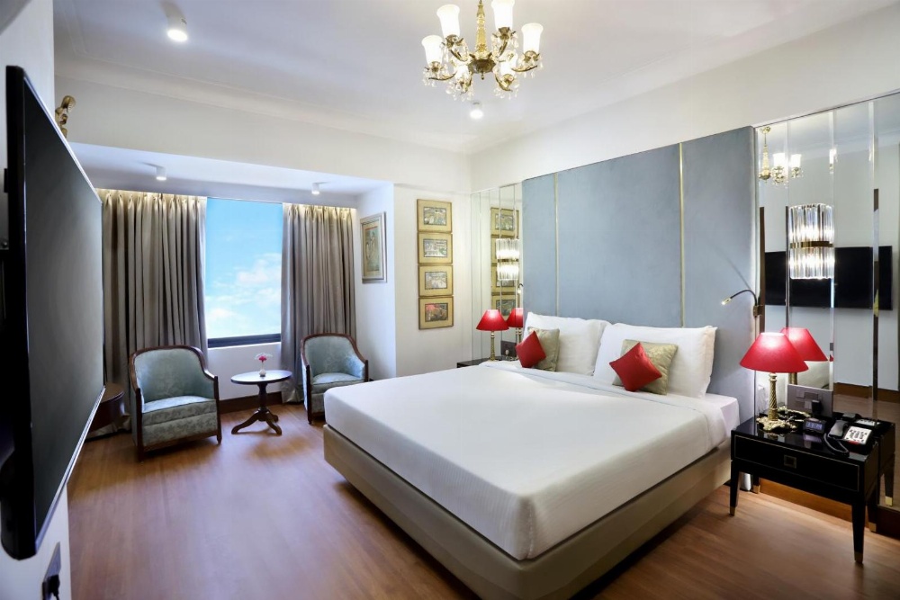 The Ambassador, Marine Drive, Mumbai Main image