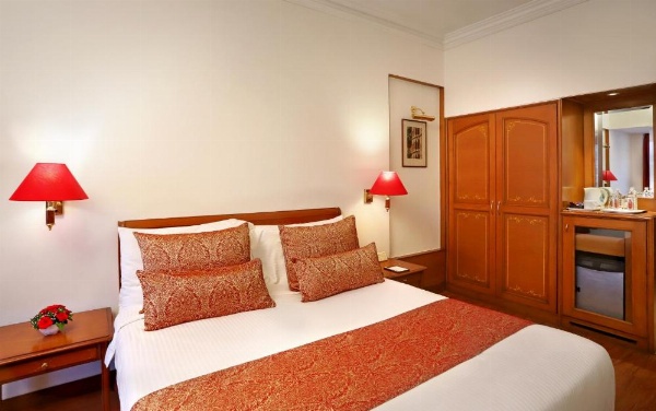 The Ambassador, Marine Drive, Mumbai image 15