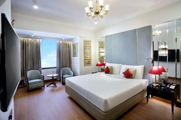 The Ambassador, Marine Drive, Mumbai image 2
