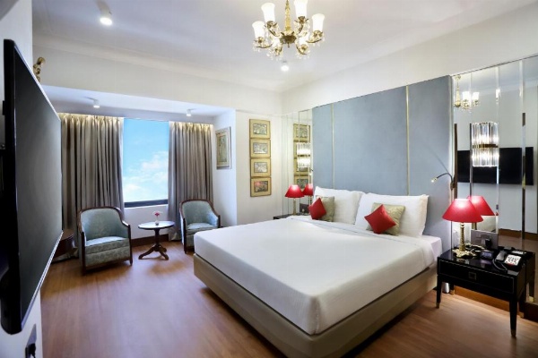 The Ambassador, Marine Drive, Mumbai image 29
